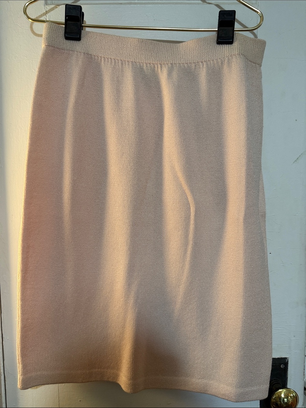 St. John Collection Light Pink Knit Pencil Skirt